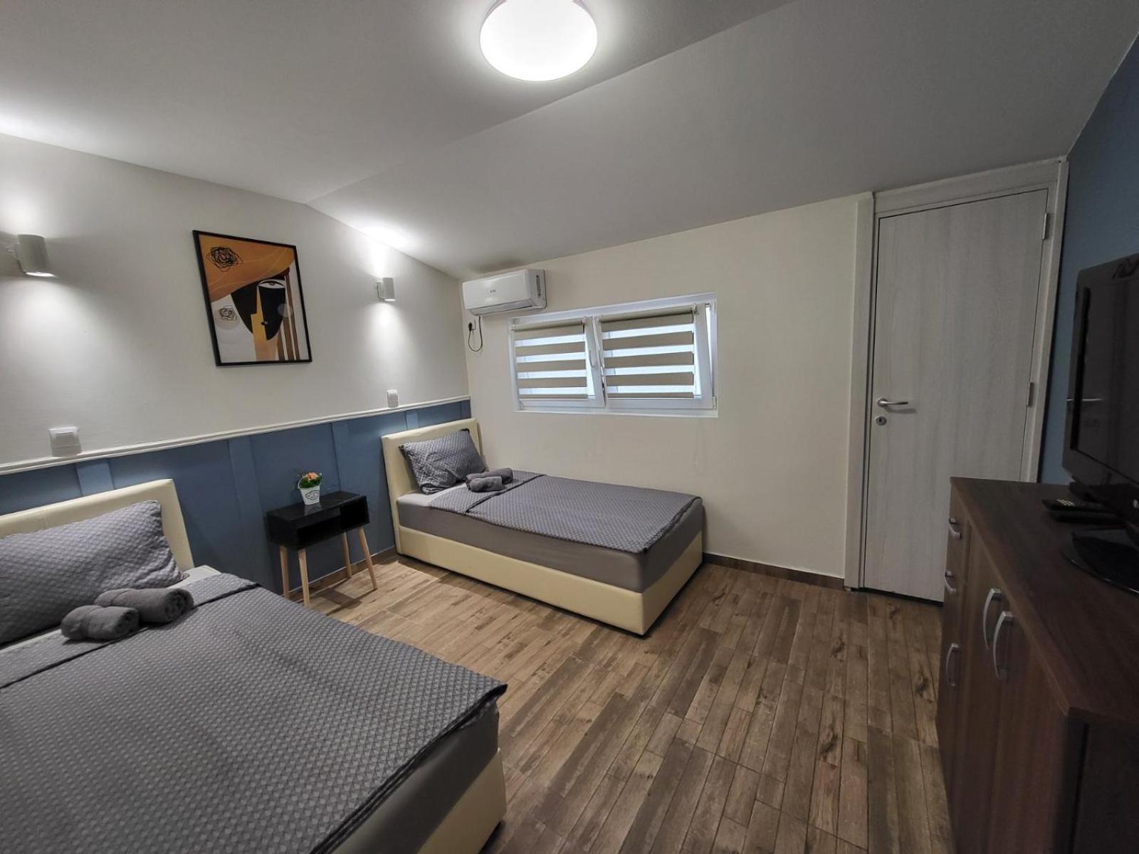 Guesthouse Ozegovic Belgrade Exterior photo